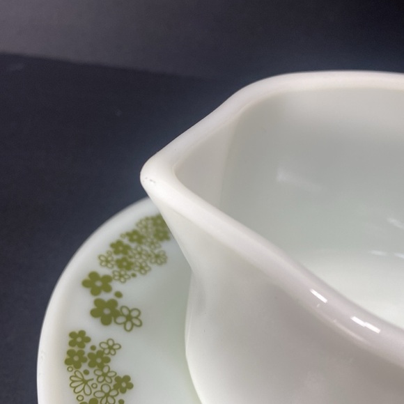 Pyrex Spring Blossom Gravy Boat With Underplate - Picture 3 of 10